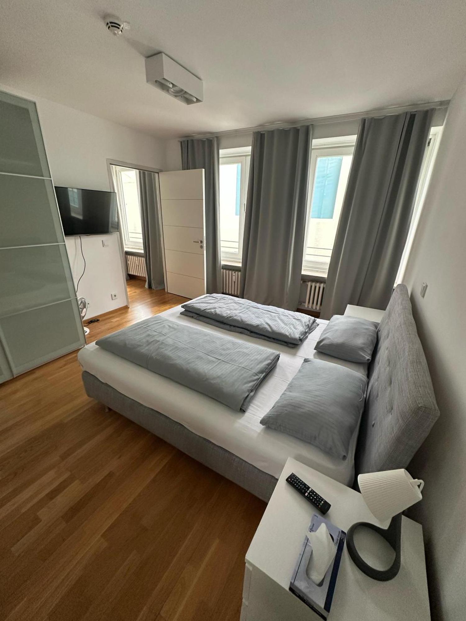 Al Nafurah Apartments Mnichov Exteriér fotografie