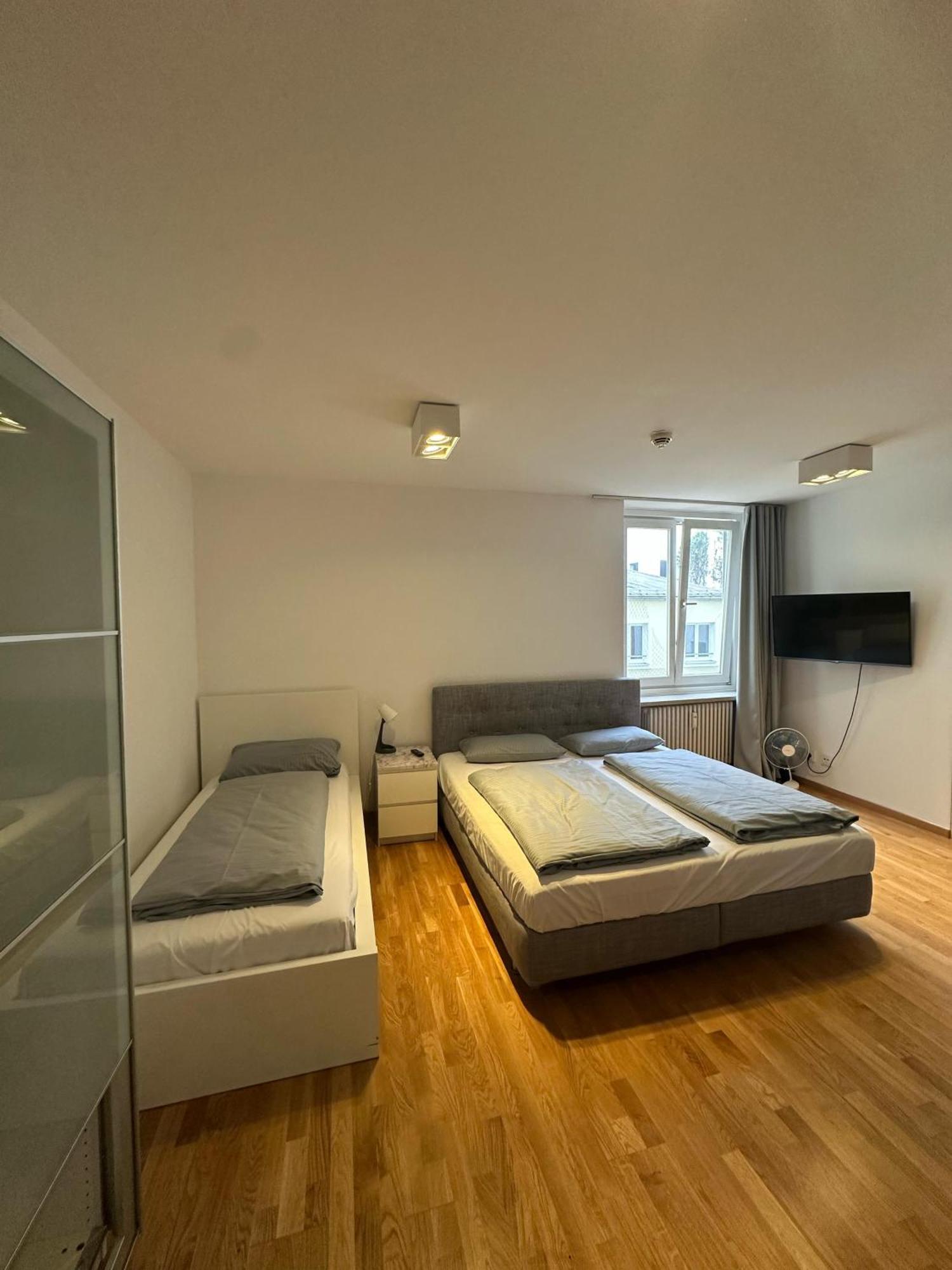 Al Nafurah Apartments Mnichov Exteriér fotografie