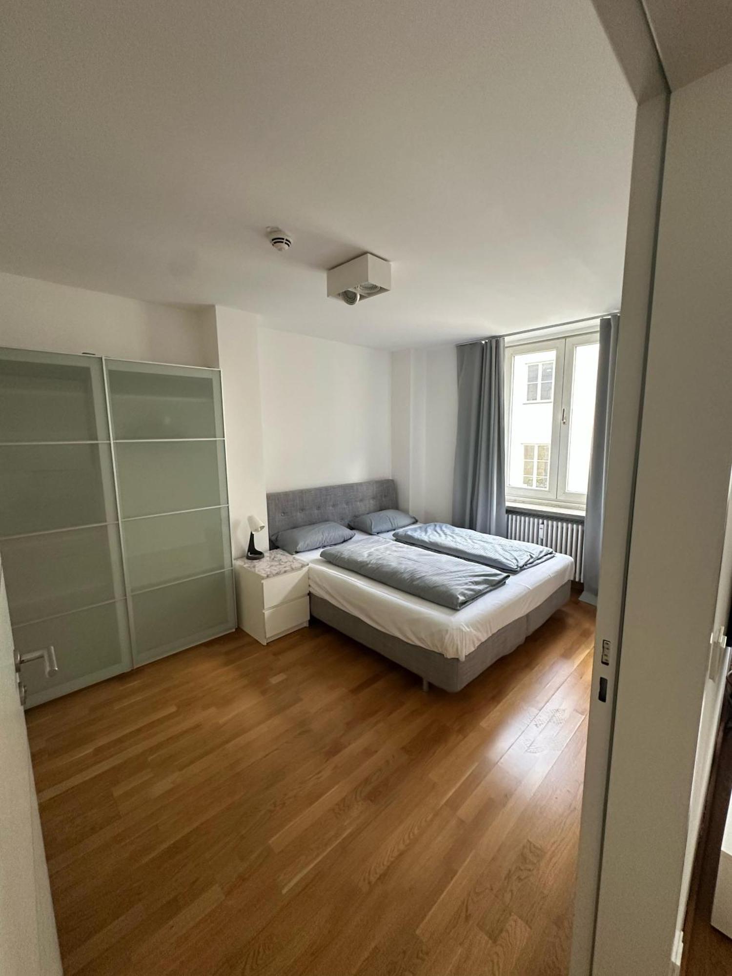 Al Nafurah Apartments Mnichov Exteriér fotografie